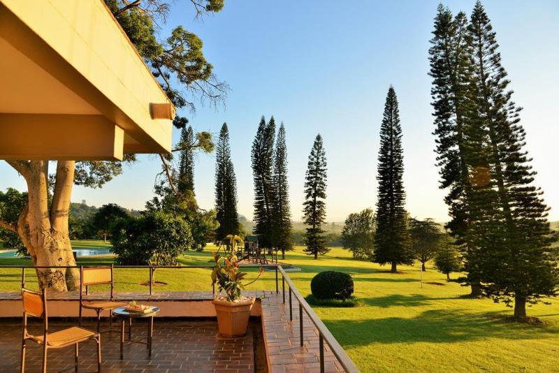 Protea Hotel Winkler White River Bagian luar foto