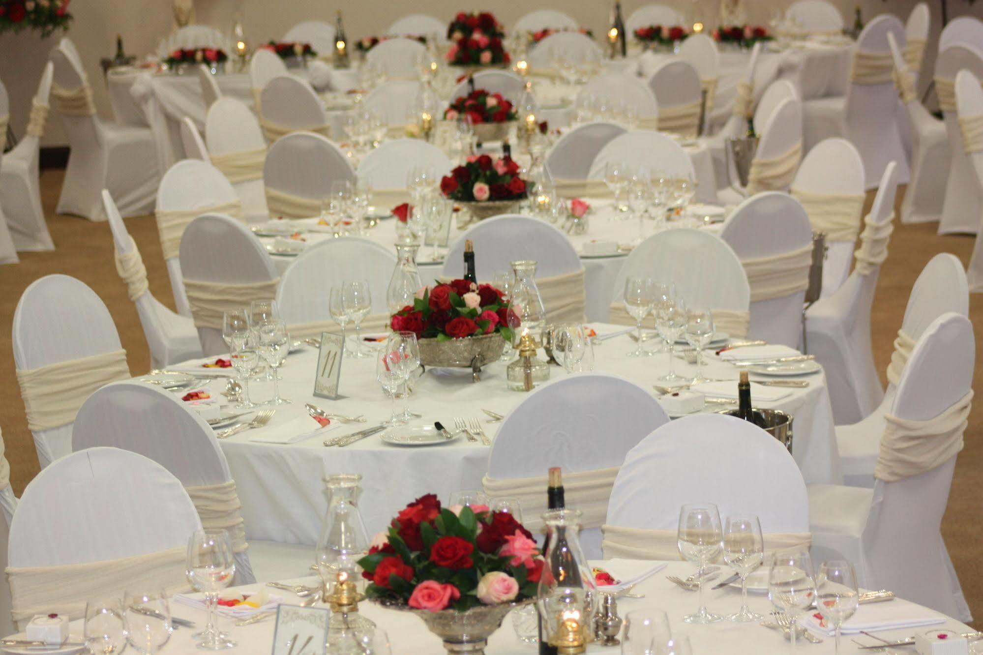 Protea Hotel Winkler White River Bagian luar foto