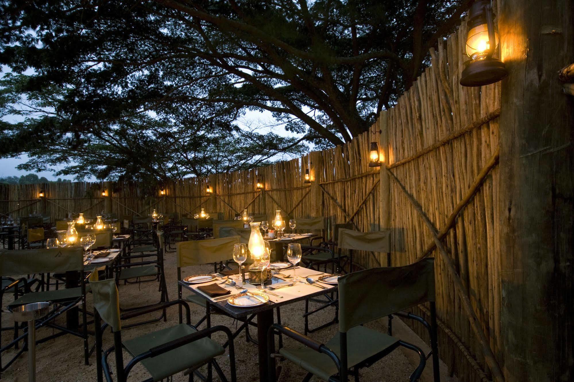 Protea Hotel Winkler White River Bagian luar foto